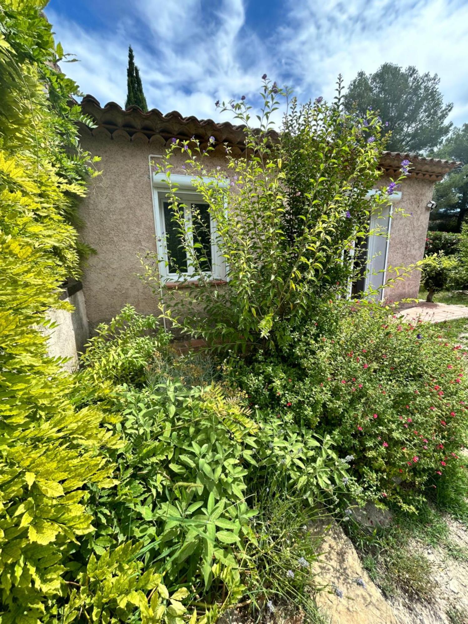 Villa De Charme En Campagne Avec Piscine Privee Et Nature Luxuriante Le Beausset Exterior foto